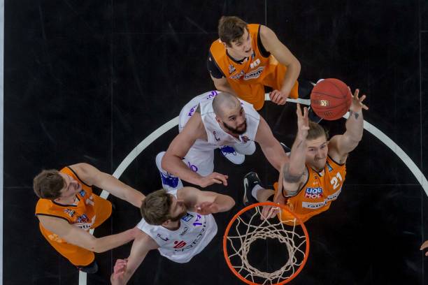 手段的辅助 手段的辅助